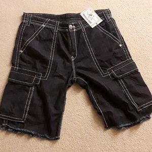 Men true religion shorts
